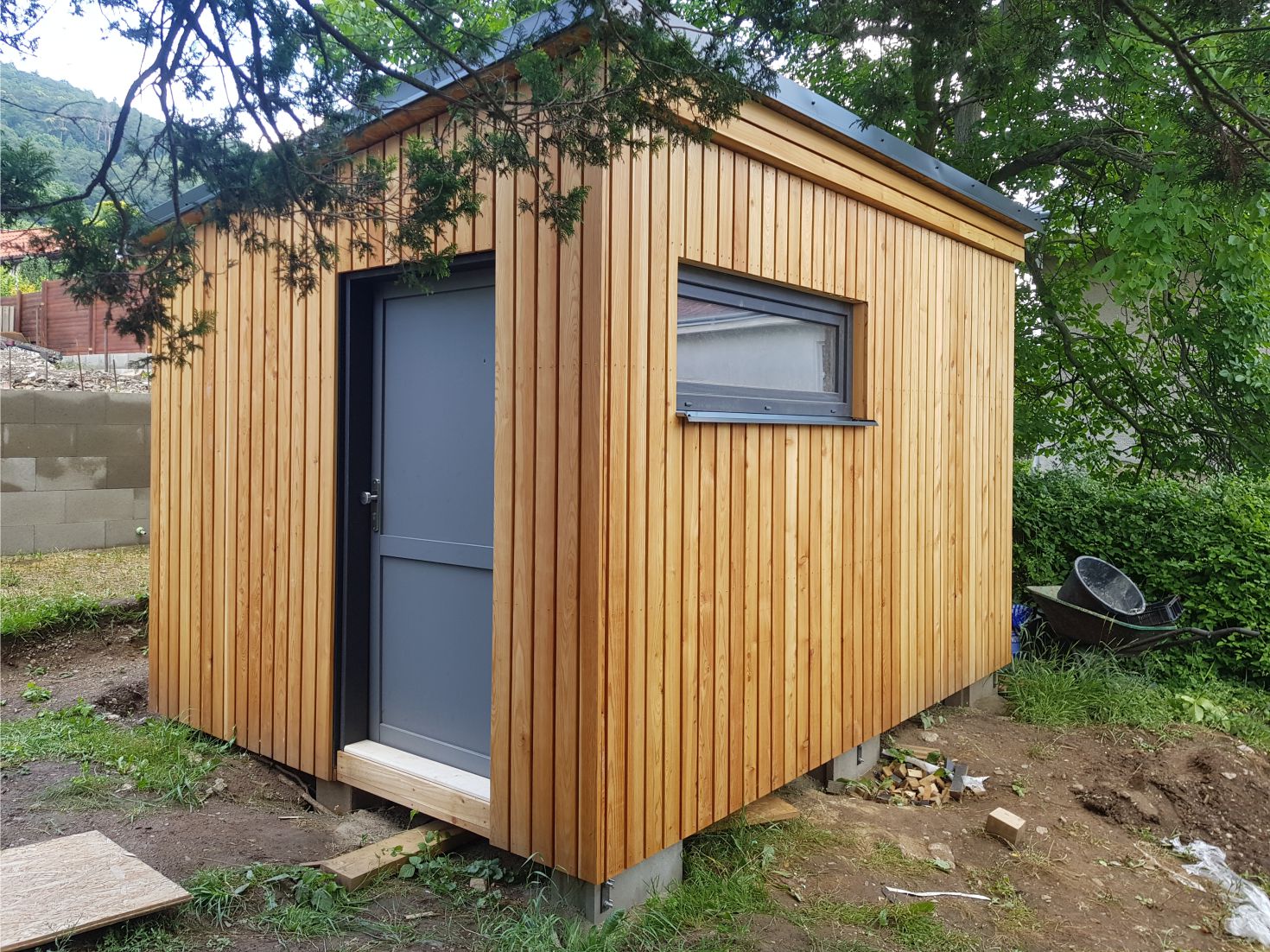 domeček na nářadí 1