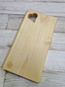 Dřevěné krájecí prkénko z jasanu
