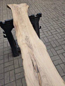 Atypická fošna akát 193cm