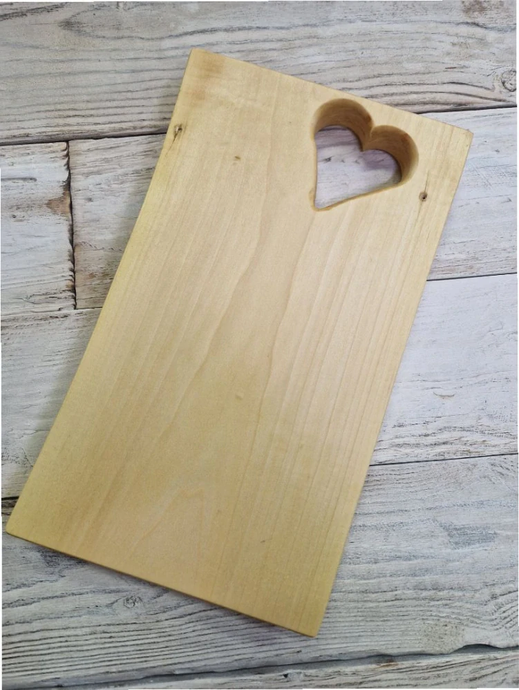 Dřevěné krájecí prkénko z jasanu