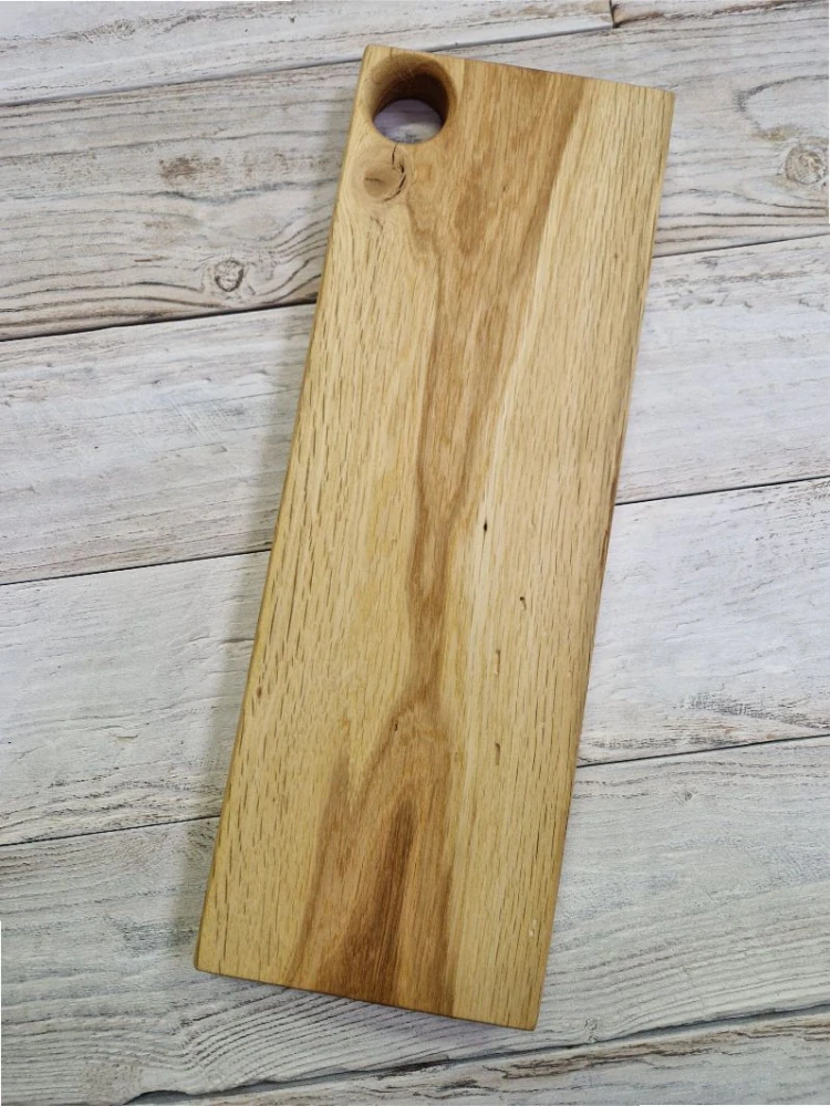 Krájecí dřevěné prkénko z dubu