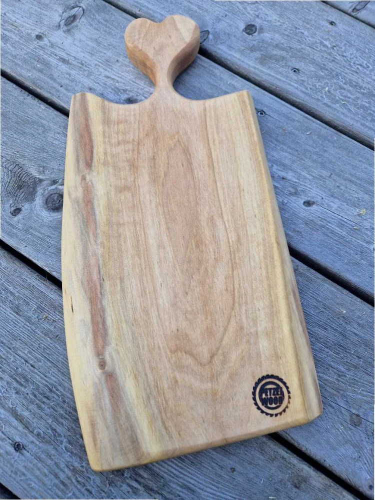 Dřevěné prkénko ořech 41cm