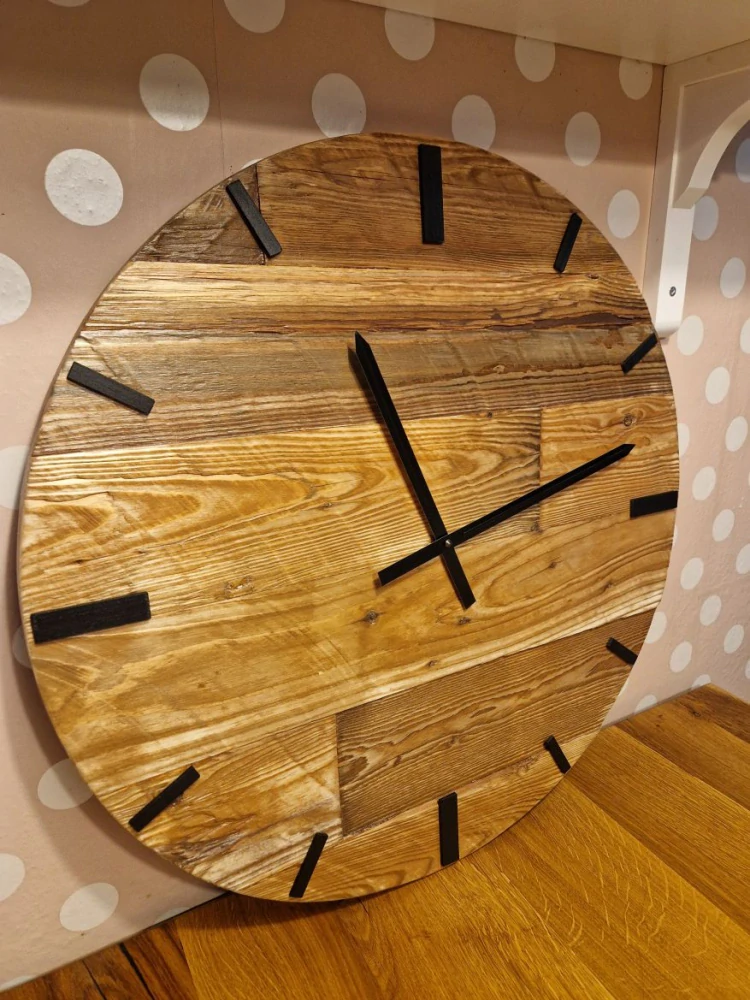 Nástěnné hodiny ze starých prken 55cm