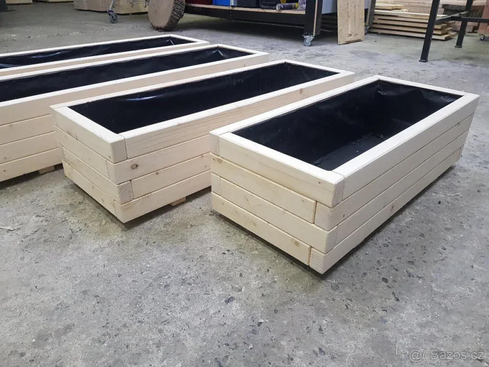 Truhlík 100x35x25cm